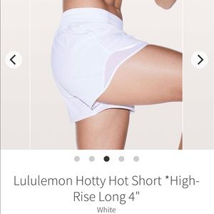 Lululemon White Hotty hot short II high rise 4”